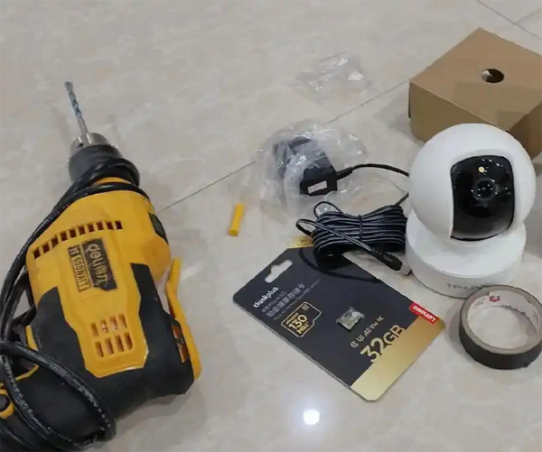 青海監(jiān)控?cái)z像頭安裝多少錢(qián)